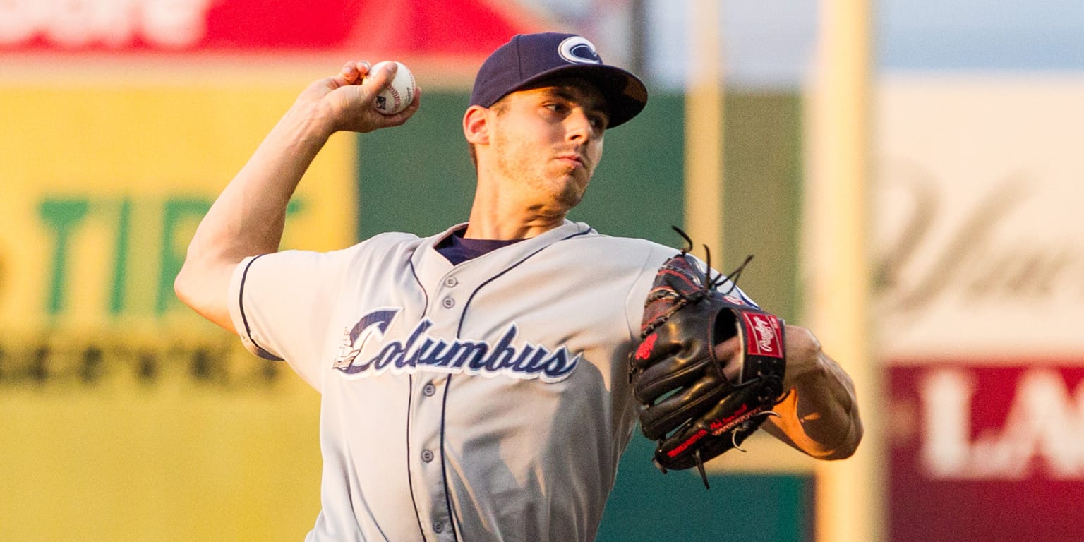 Blue Jays send RHP Fernandez to triple-A, lose Merryweather on