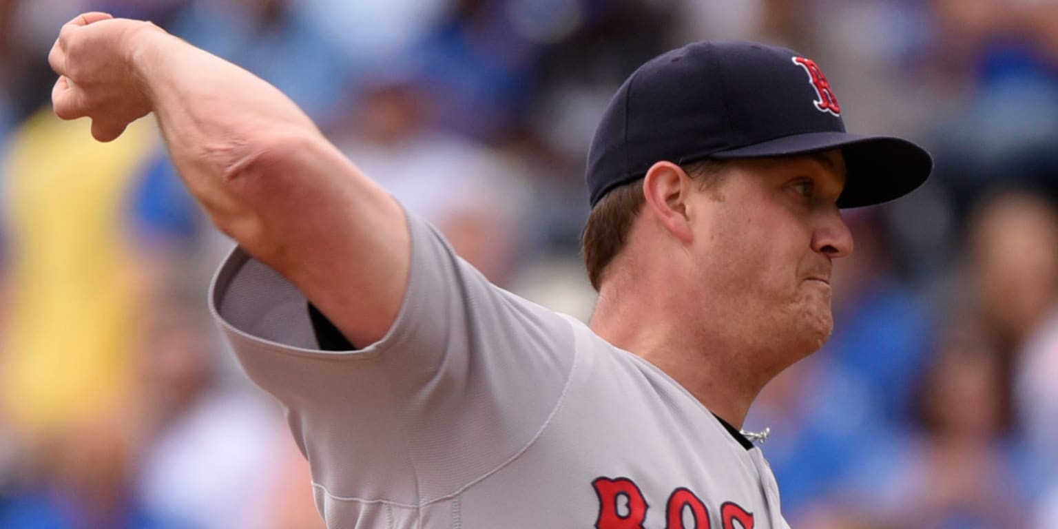 Steven Wright turns in solid start vs. Royals