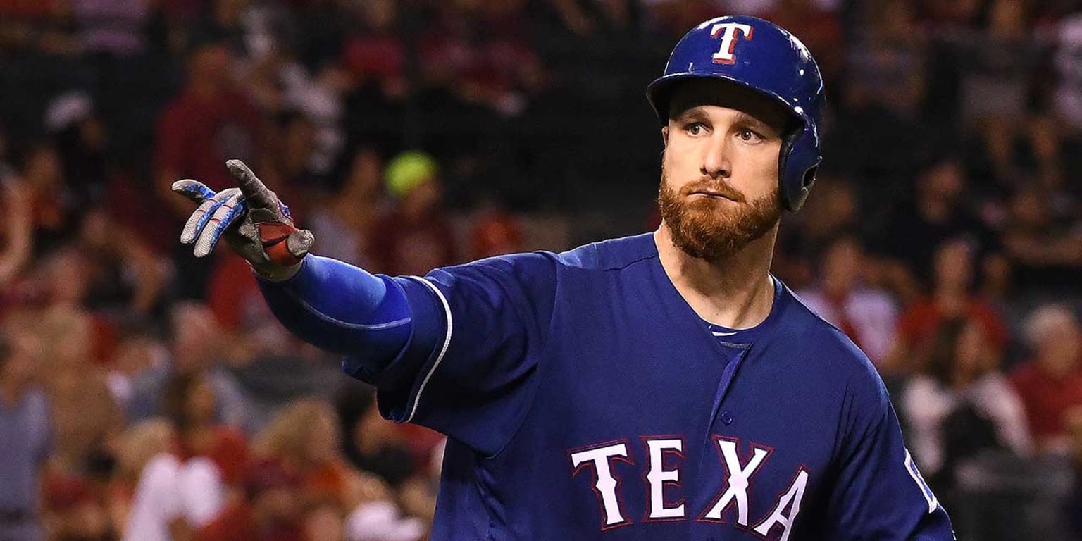 Jonathan Lucroy making big impact with Rangers