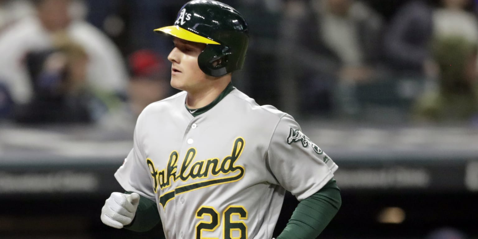 Blake Treinen, Matt Chapman save A's