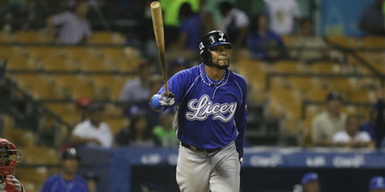 R.D.: Tigres del Licey le pegan a los Gigantes y amplían su liderato en  playoffs