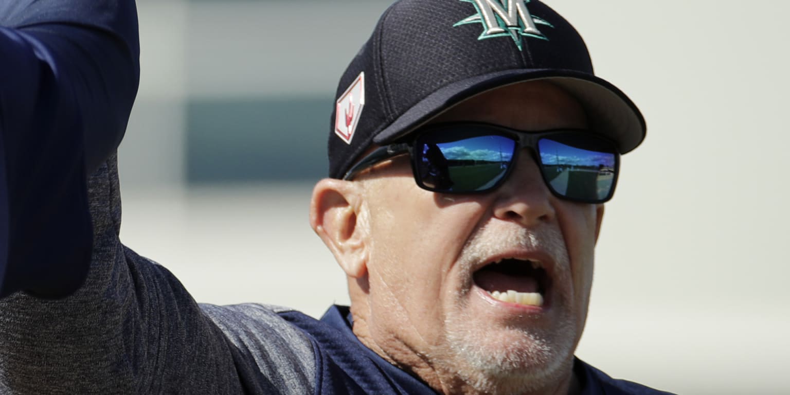 Mariners infield guru Perry Hill enjoys work with new additions