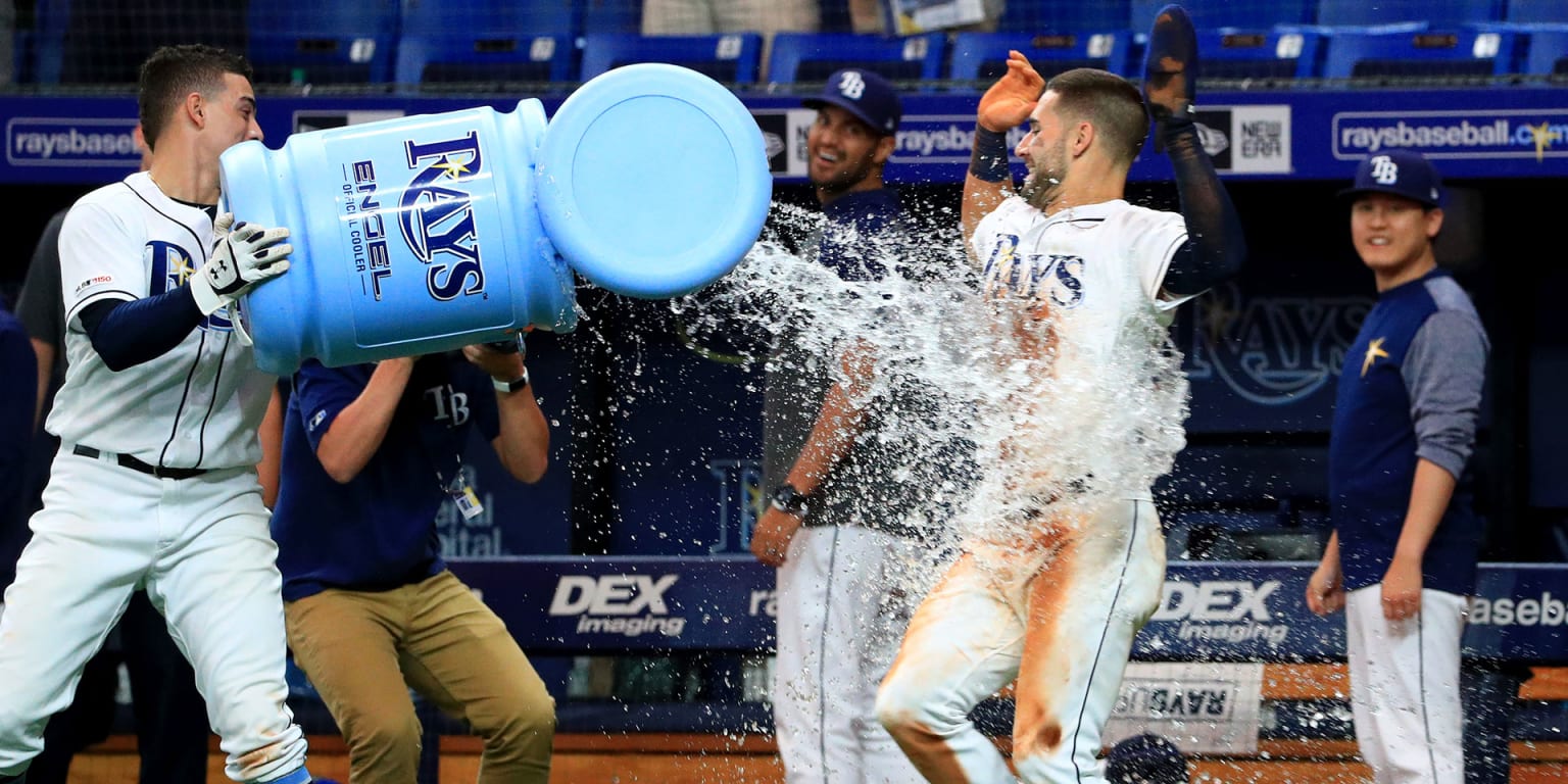 Red Sox rally, rip Rays' bullpen for walk-off win