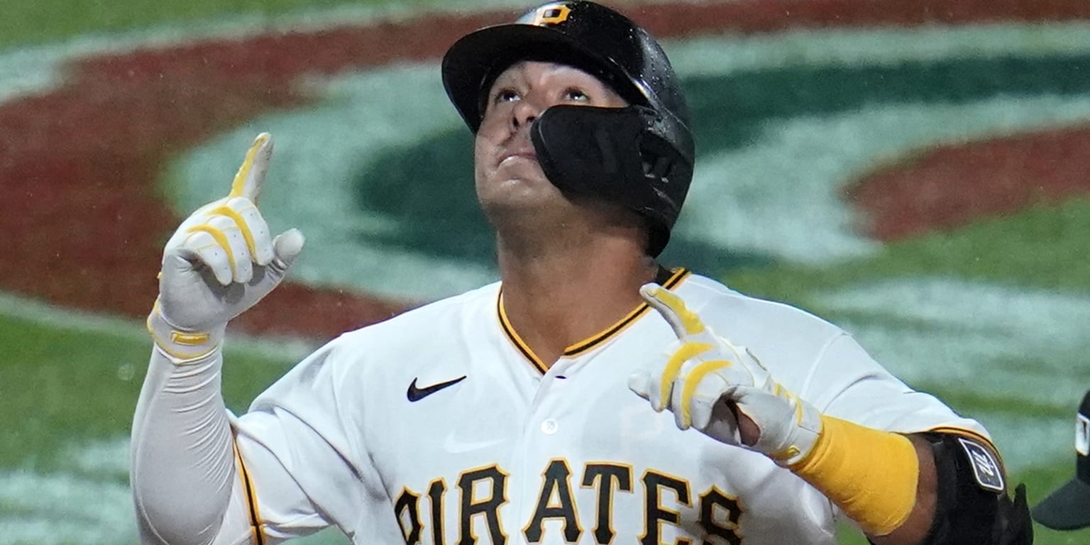 Pirate Prospects, Ke'Bryan Hayes and Will Craig Win Gold Gloves - Sports  Illustrated Pittsburgh Pirates News, Analysis and More