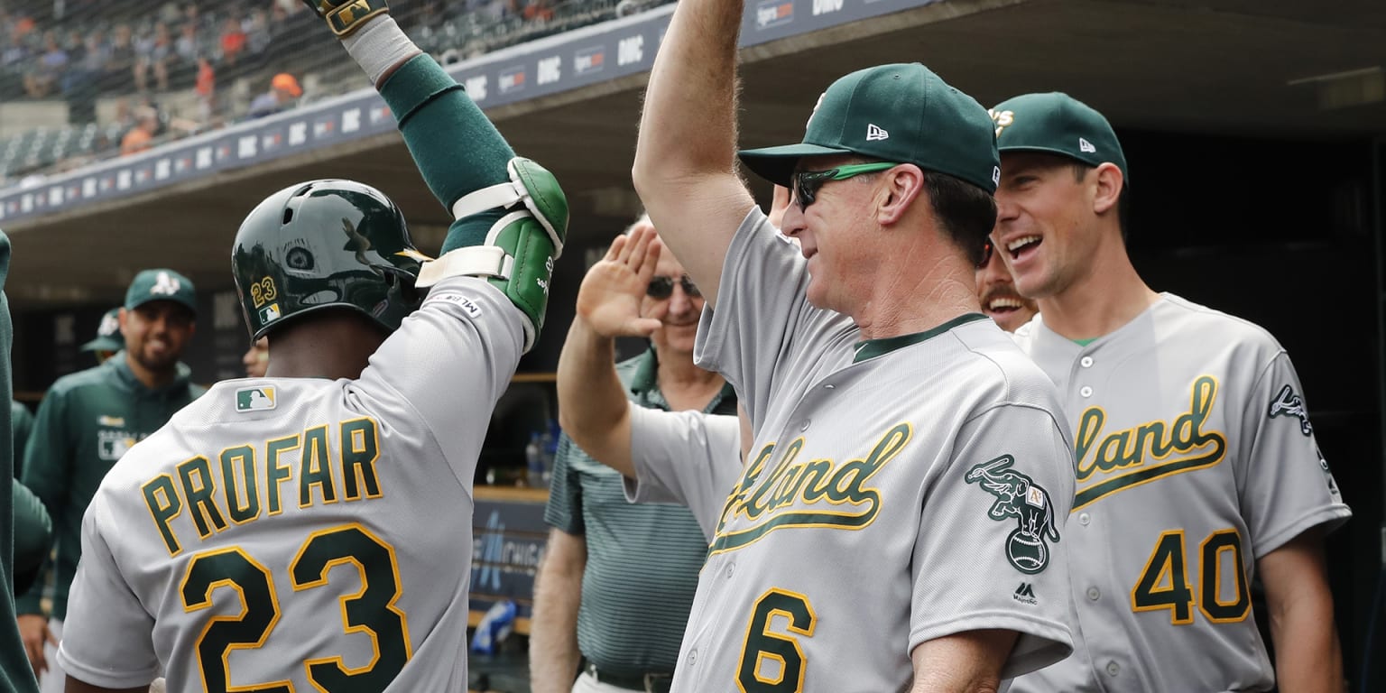 Oakland hits 5 homers, scores 17 in win over Tigers