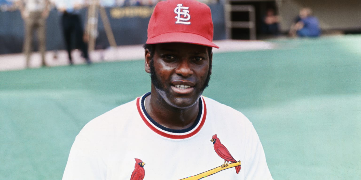 Bob Gibson of the St. Louis Cardinals shuts out the Houston Astros