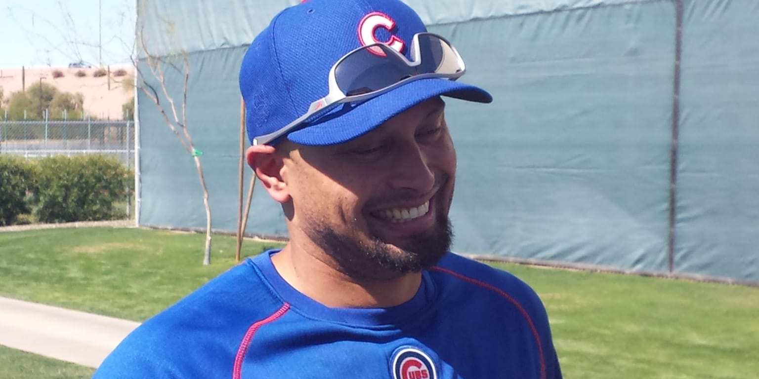 Cubs sign outfielder Shane Victorino to minor league deal