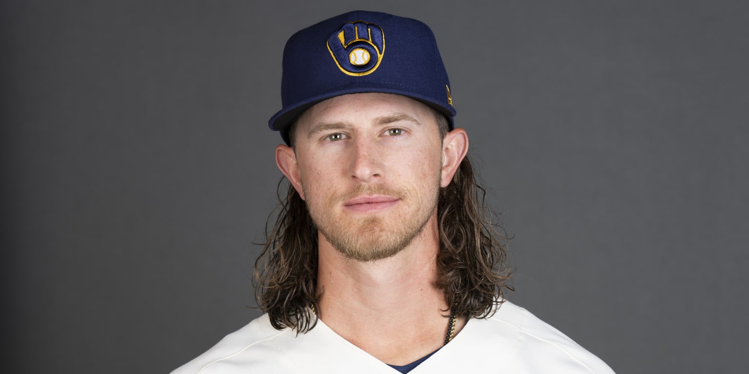 Brewers avoid arbitration with deals for Josh Hader, Brandon Woodruff