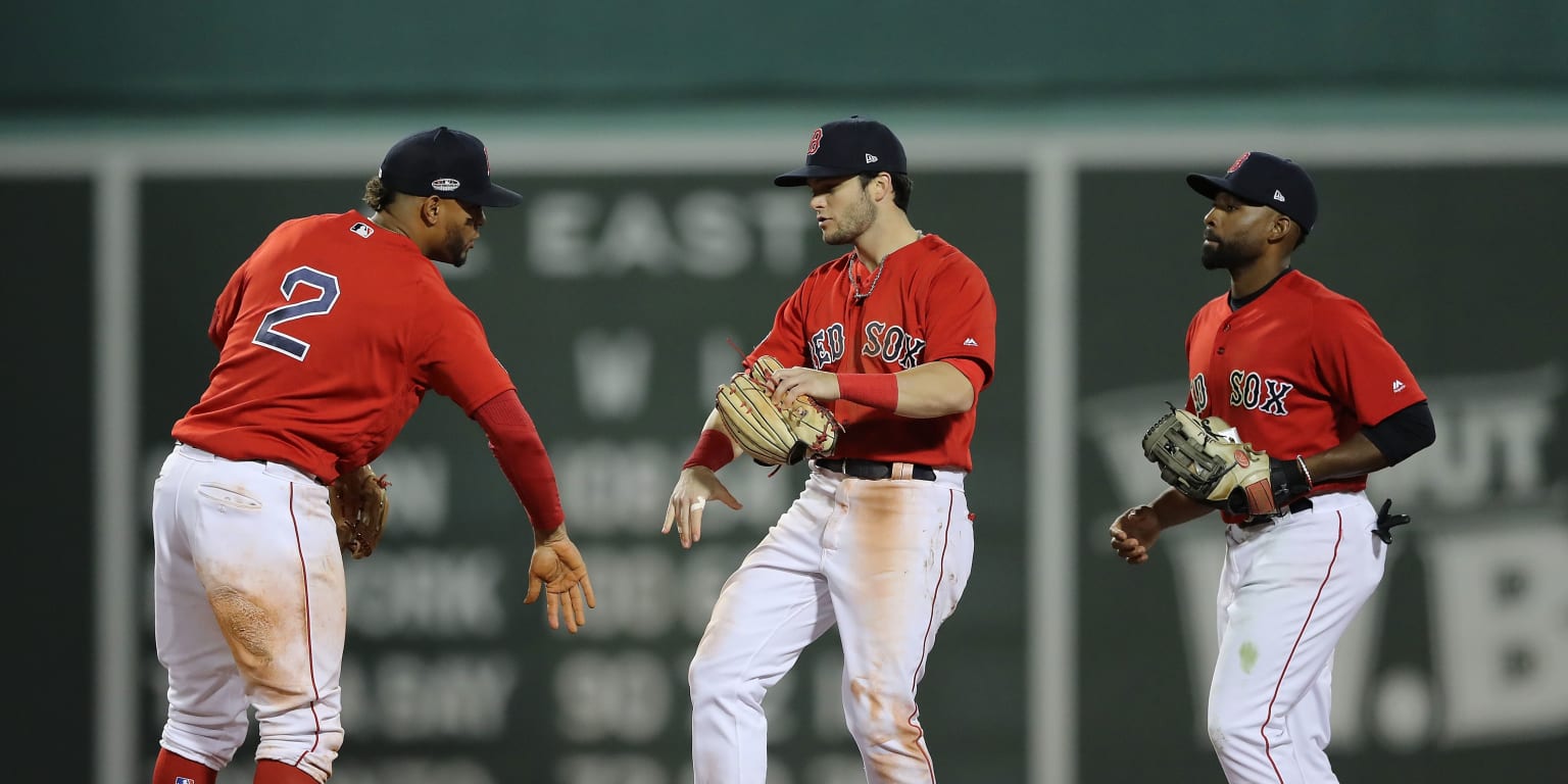 Daily Red Sox Links: J.D. Martinez, Andrew Benintendi, Blake