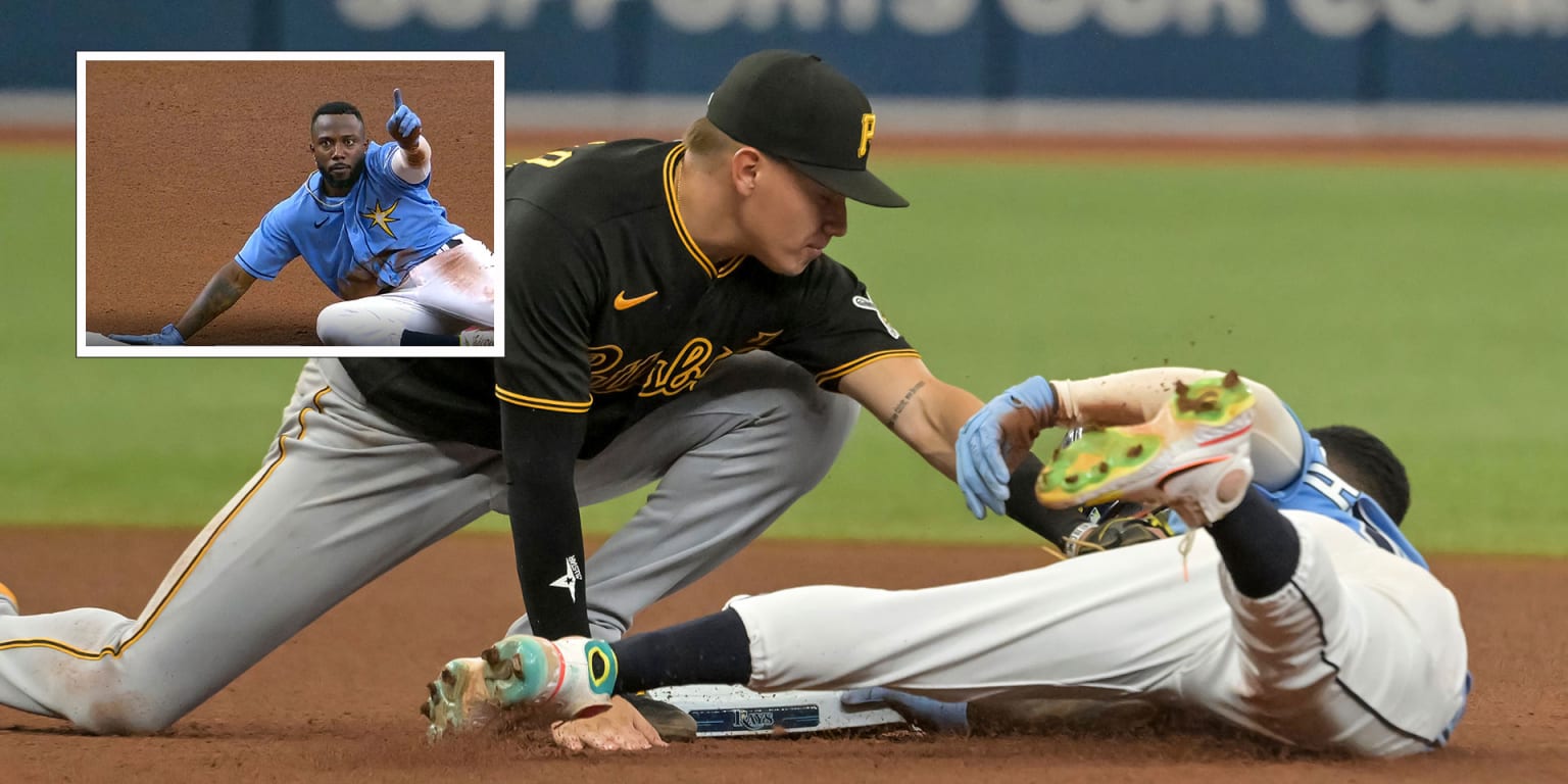 June 26, 2022: Tampa Bay Rays first baseman Isaac Paredes (17) catches the  ball for an out during the MLB game between Pittsburgh Pirates and Tampa  Bay Rays St. Petersburg, FL. The