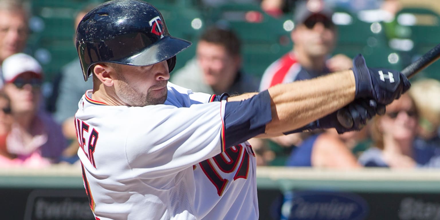 Twins' Brian Dozier on home run tear that puts record in sight - Sports  Illustrated