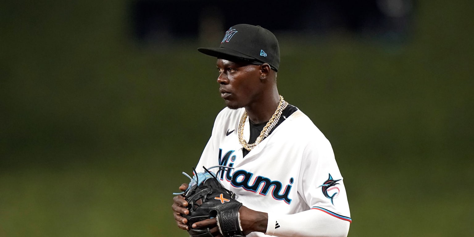 Jazz Chisholm Jr. moves to center field for the Marlins