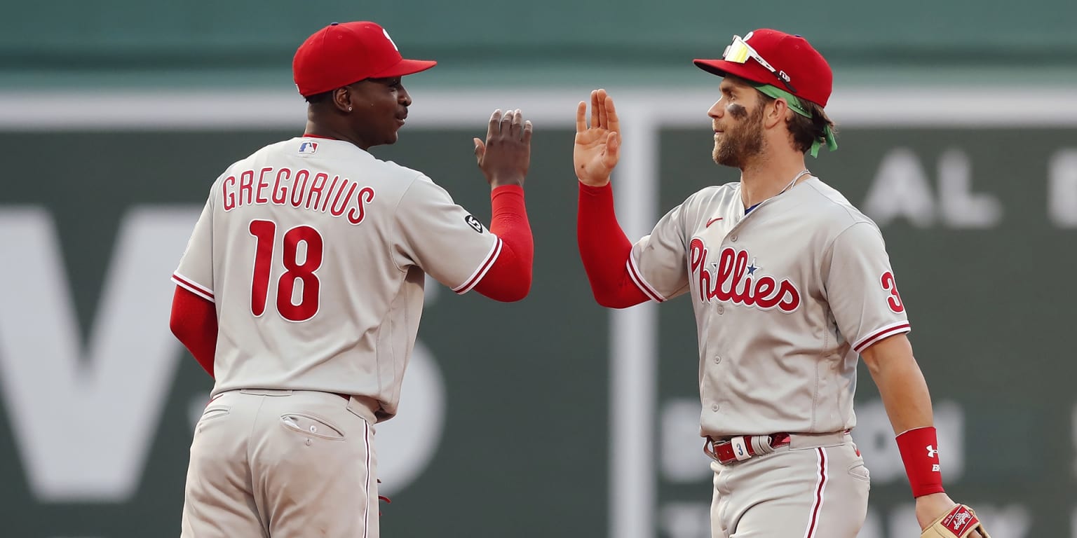 Phillies grab NLCS lead over Padres thanks to Jean Segura