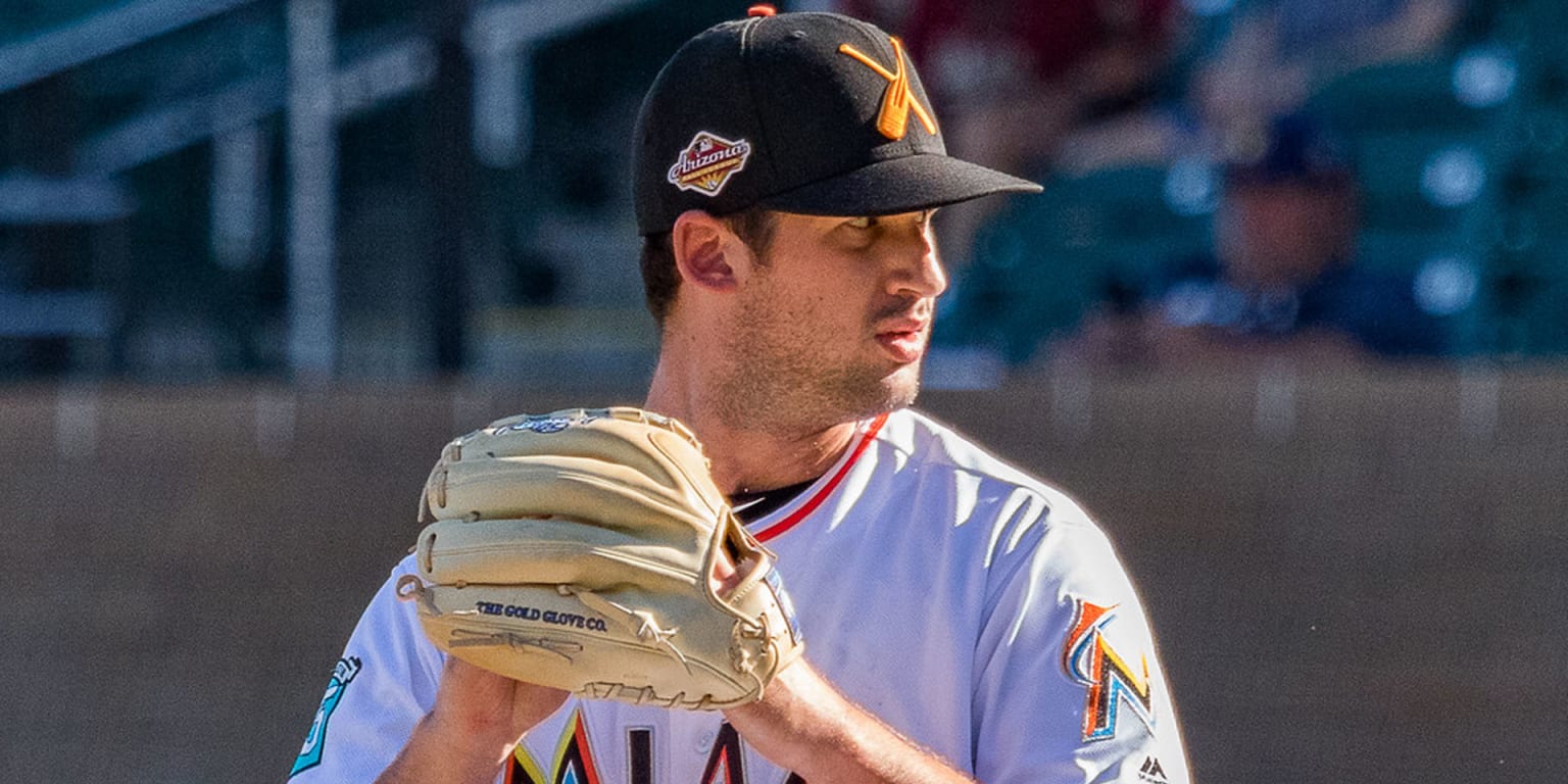 Colorado Rockies' call-up RHP Chad Smith for his MLB debut