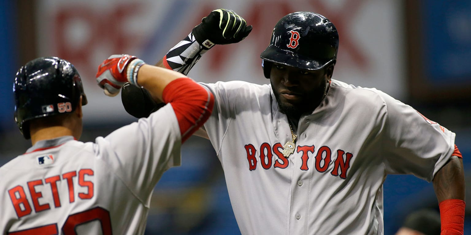 David Ortiz hits 534th HR to tie Jimmie Foxx