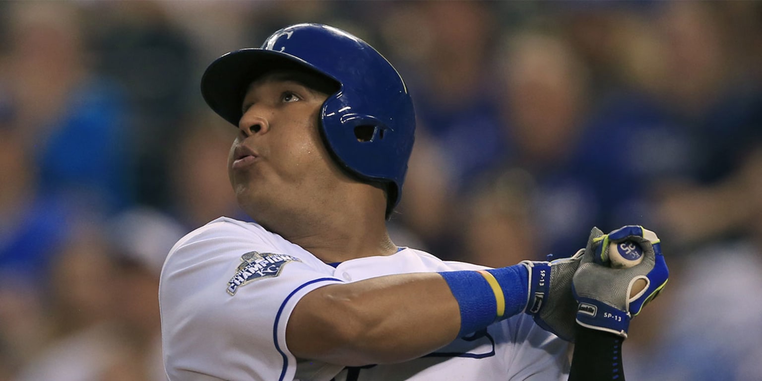 Royals' Salvador Perez says witnessing birth of second son offered