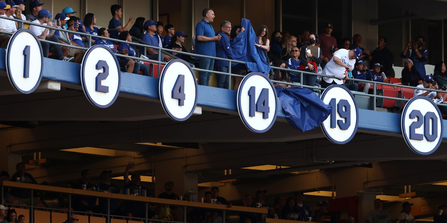 Los Angeles 15, Dodgers retired numbers sit on the upper de…