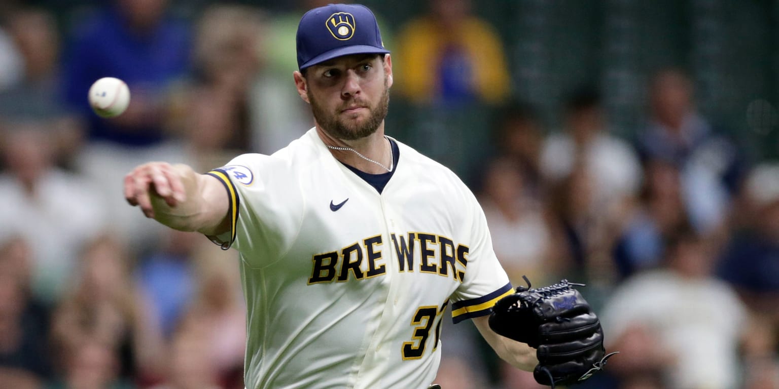 Adrian Houser rejoins Brewers after having COVID-19