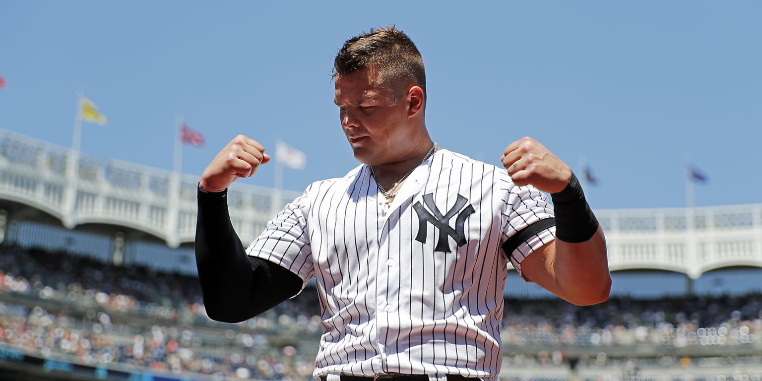 Yankees place Luke Voit on 60-day injured list, as knee issue ends  slugger's season 