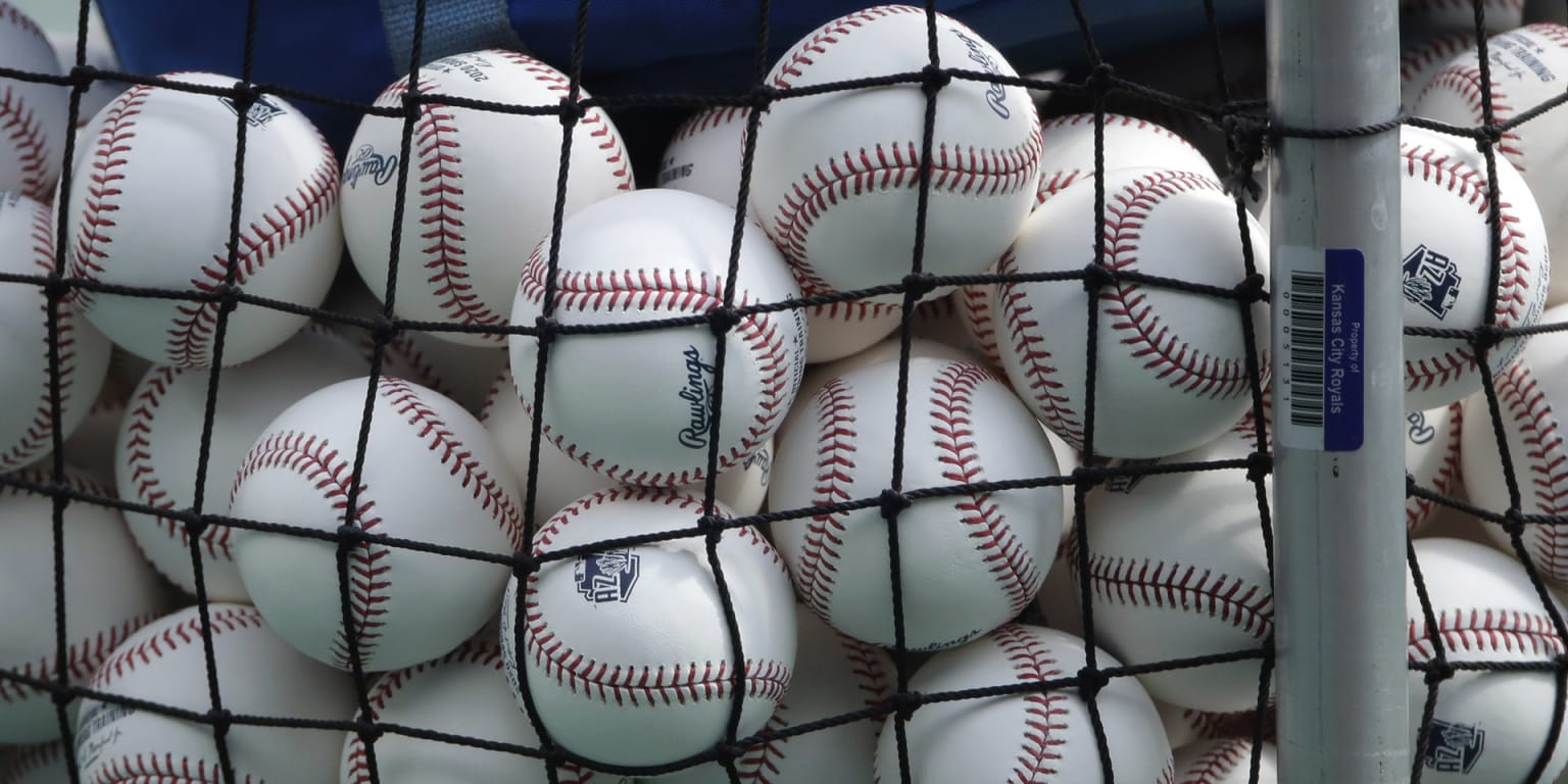 MLB to use new baseballs in 2021