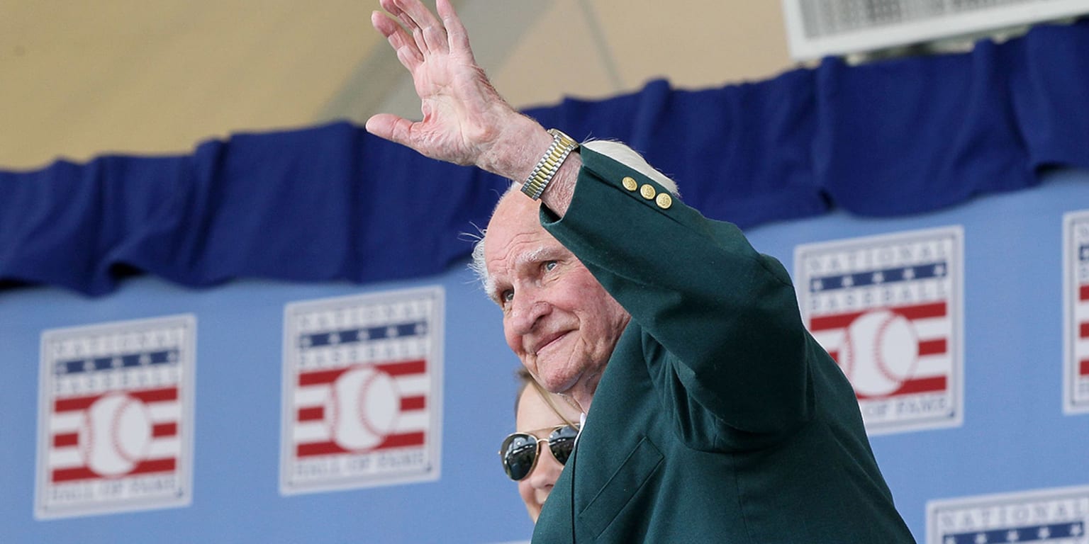 Legend Bobby Doerr celebrates 98th birthday