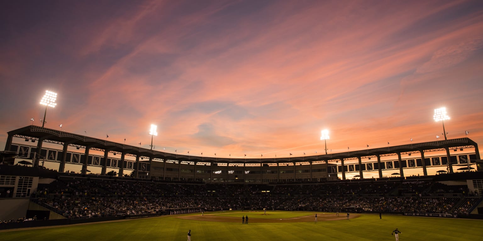 Yankees pitchers and catchers report February