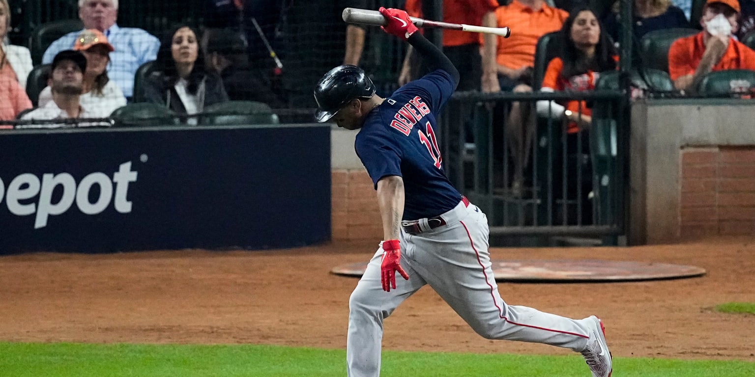 Alex Verdugo is Red Sox lone Gold Glove finalist after stellar year in  right field - The Boston Globe