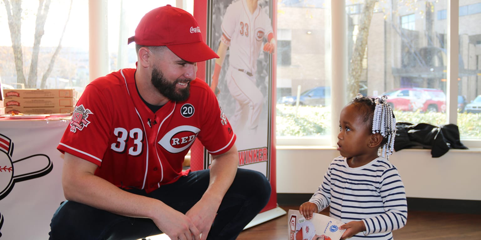 A little girl changed Jesse Winker's life. She might also have helped make  him an All-Star - The Athletic