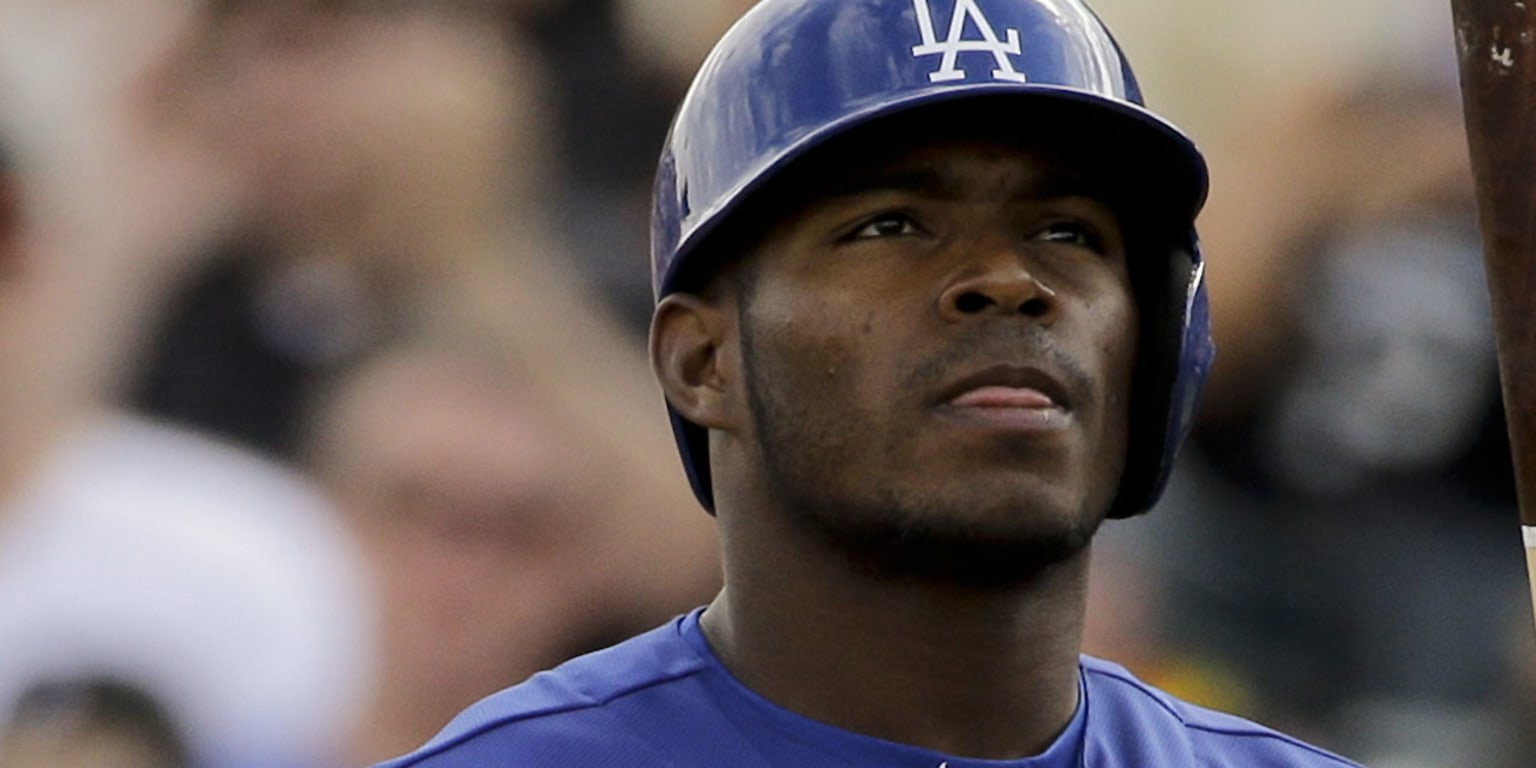 Yasiel Puig - Jardinero derecho de Atlanta Braves - ESPN DEPORTES