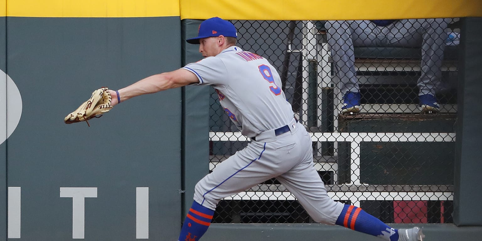 Mets' Brandon Nimmo sits out opener due to stiff neck