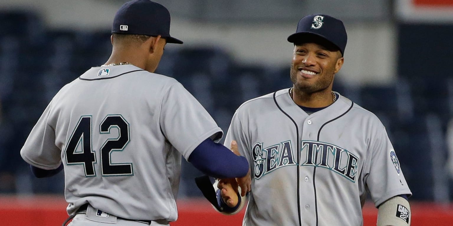 Robinson Cano on X: Without Jackie Robinson, none of us