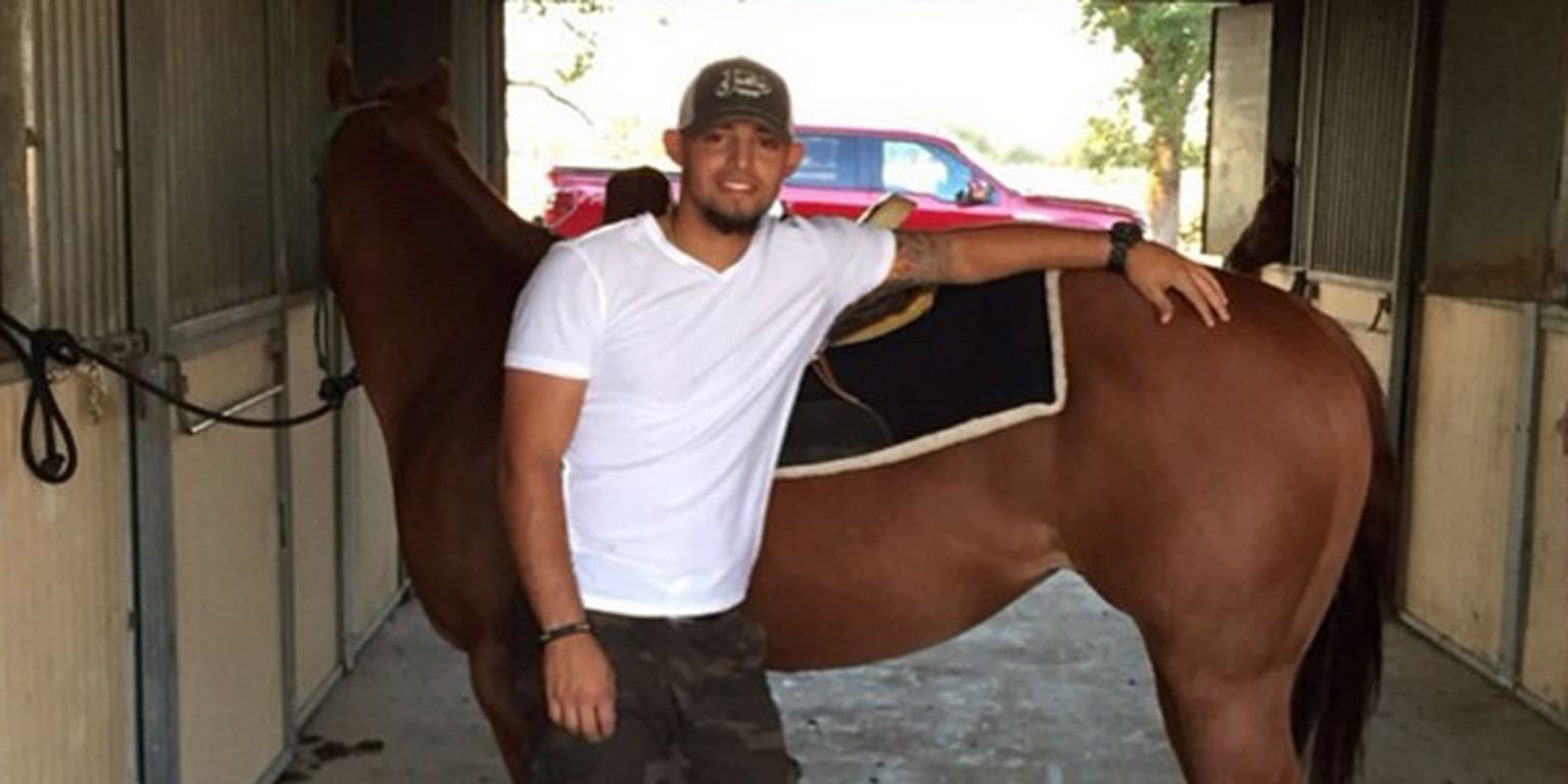 LOOK: Rougned Odor hops like kangaroo from dugout on homer