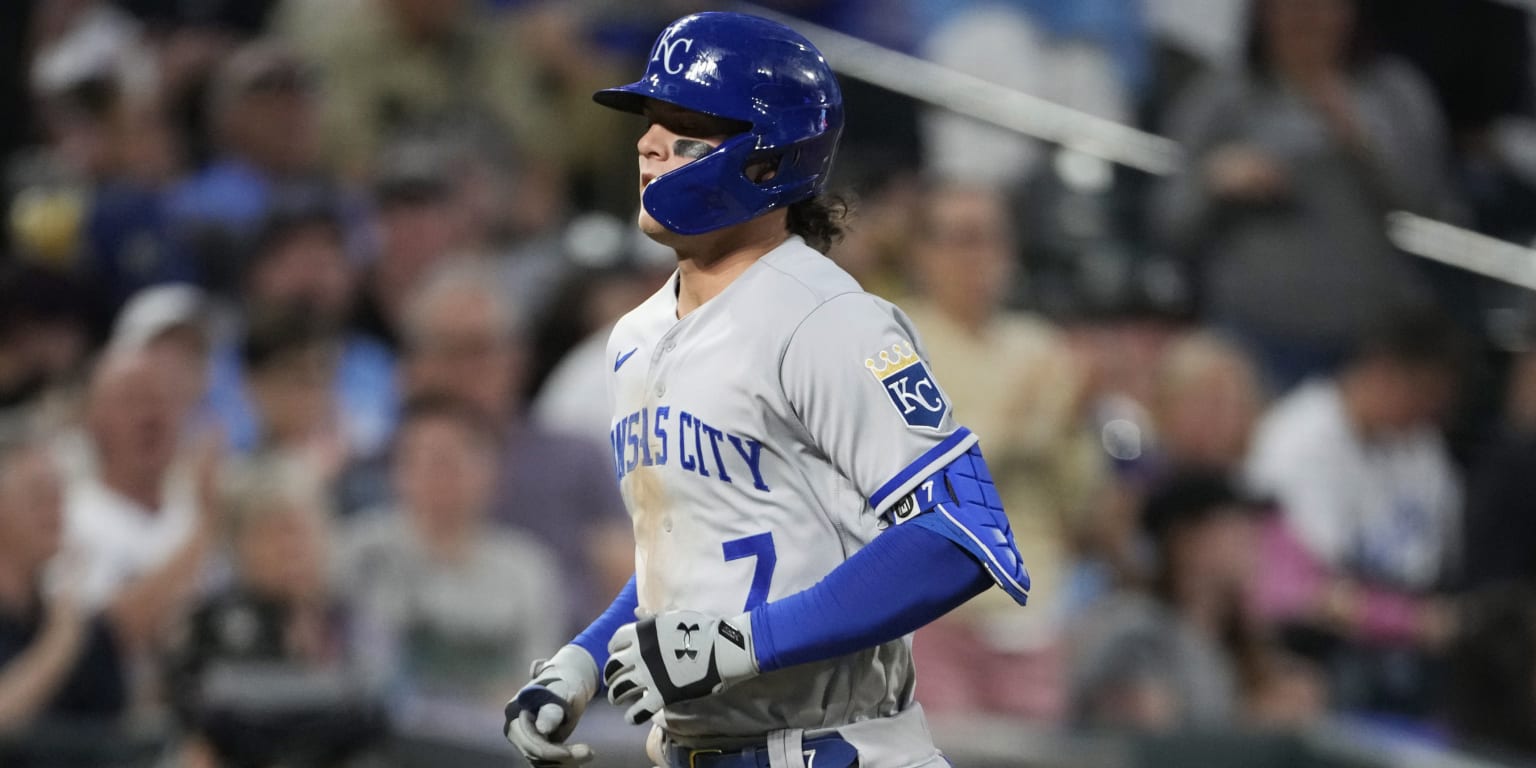 Royals' Whit Merrifield iron man streak ends due to toe injury