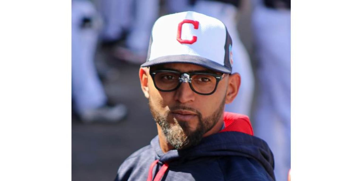 Danny Salazar rocks the Ricky 'Wild Thing' Vaughn look at Indians