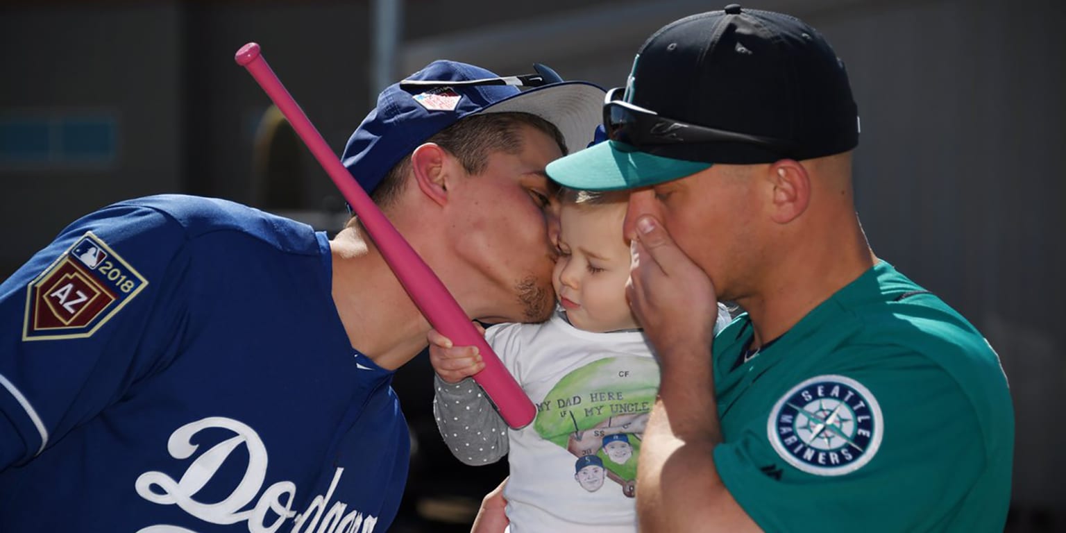 Could Corey, Kyle Seager be having best brother season ever