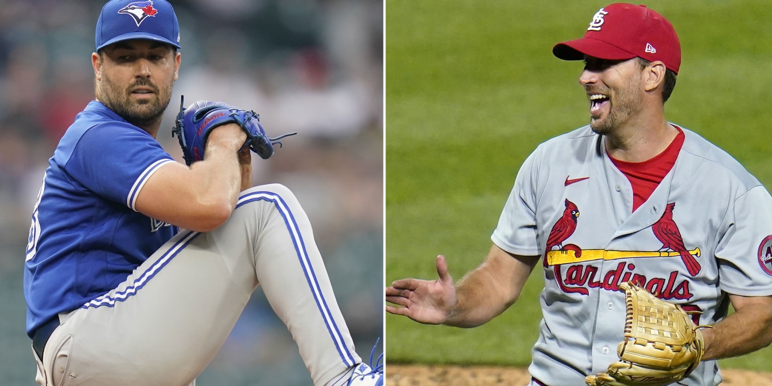 Robbie Ray, Adam Wainwright are August top pitchers
