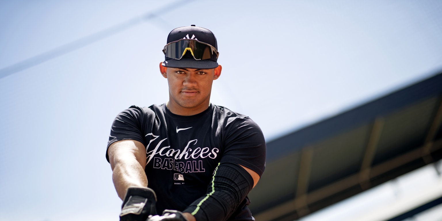 Yankees' Jasson Dominguez looks, acts and talks like future