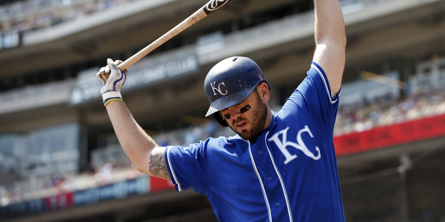 Royals trade Mike Moustakas to the Brewers for Brett Phillips and