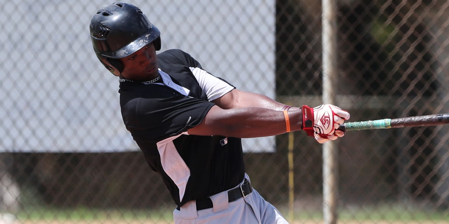 SDSU alum becomes first black crew chief in MLB – The Daily Aztec