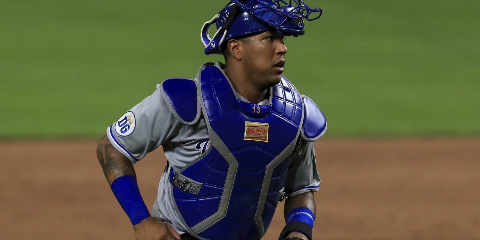 Salvador Perez to the Injured List with vision problems - Royals Review