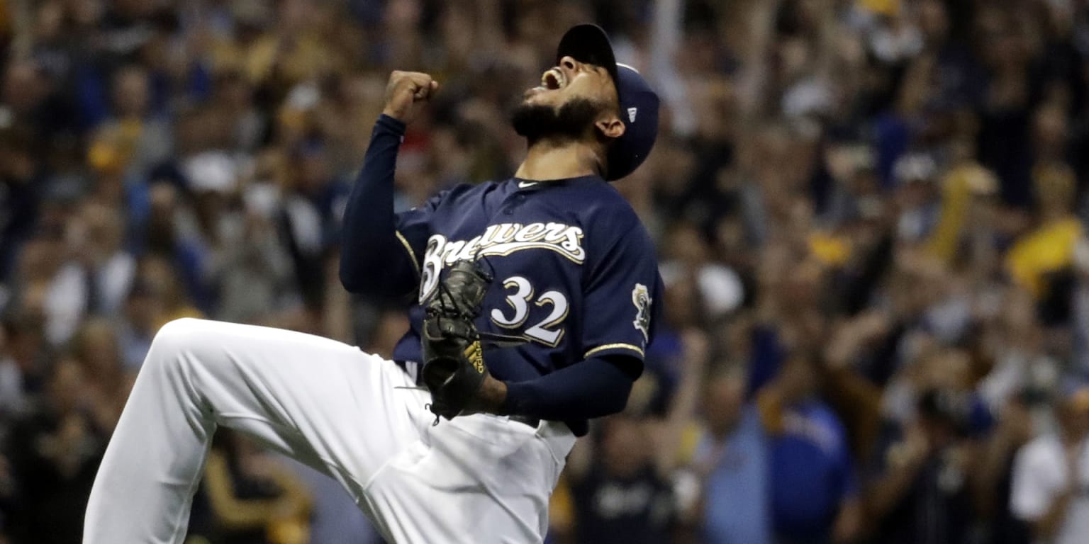 Brewers shut out Rockies, own 2-0 NLDS lead | Milwaukee Brewers1536 x 768