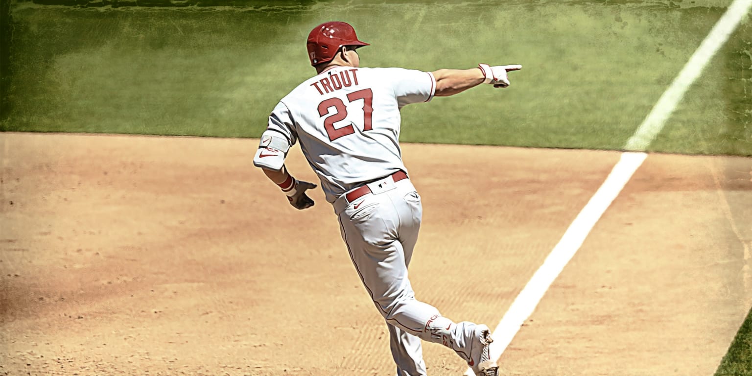Mike Trout hits first home run on 30 count