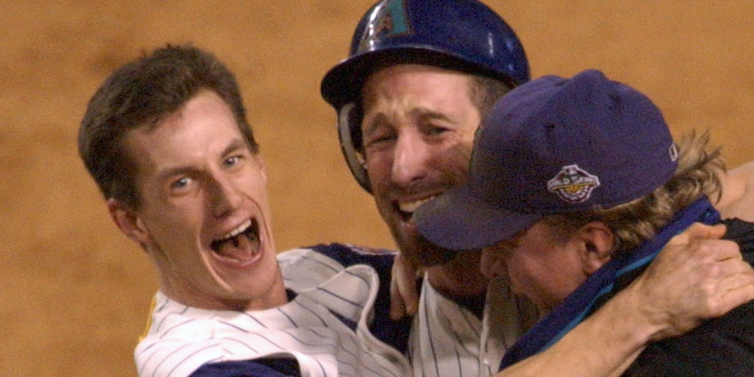 Arizona Diamondbacks on X: #TBT to Craig Counsell's dramatic homer in Game  3 of the 2001 NLDS. The #Dbacks visit St. Louis again this weekend.   / X