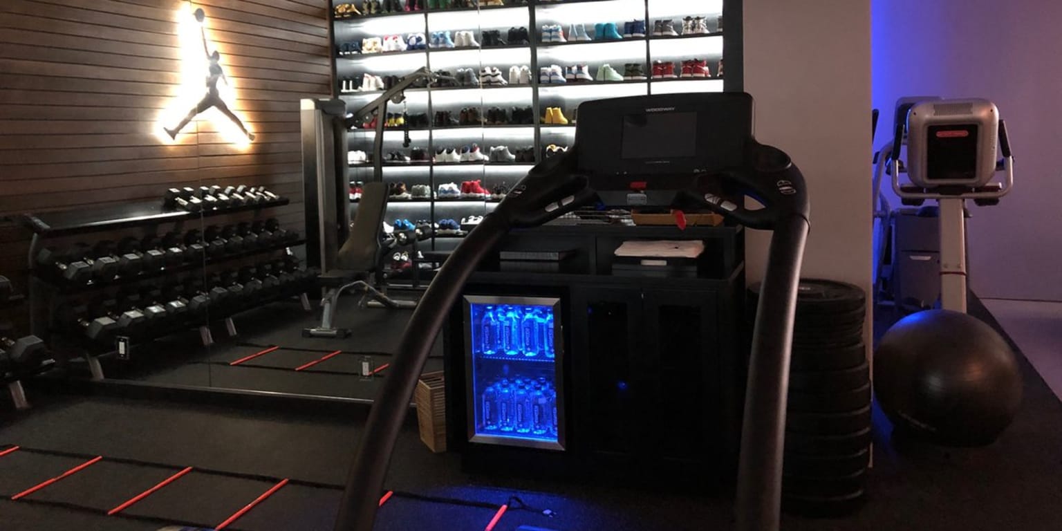 Kenley Jansen showed off his new home gym, and it's super nice