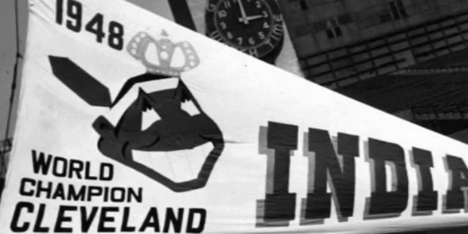Team-Issued Cleveland Indians 1996 A.L. Central Division Champions Banner