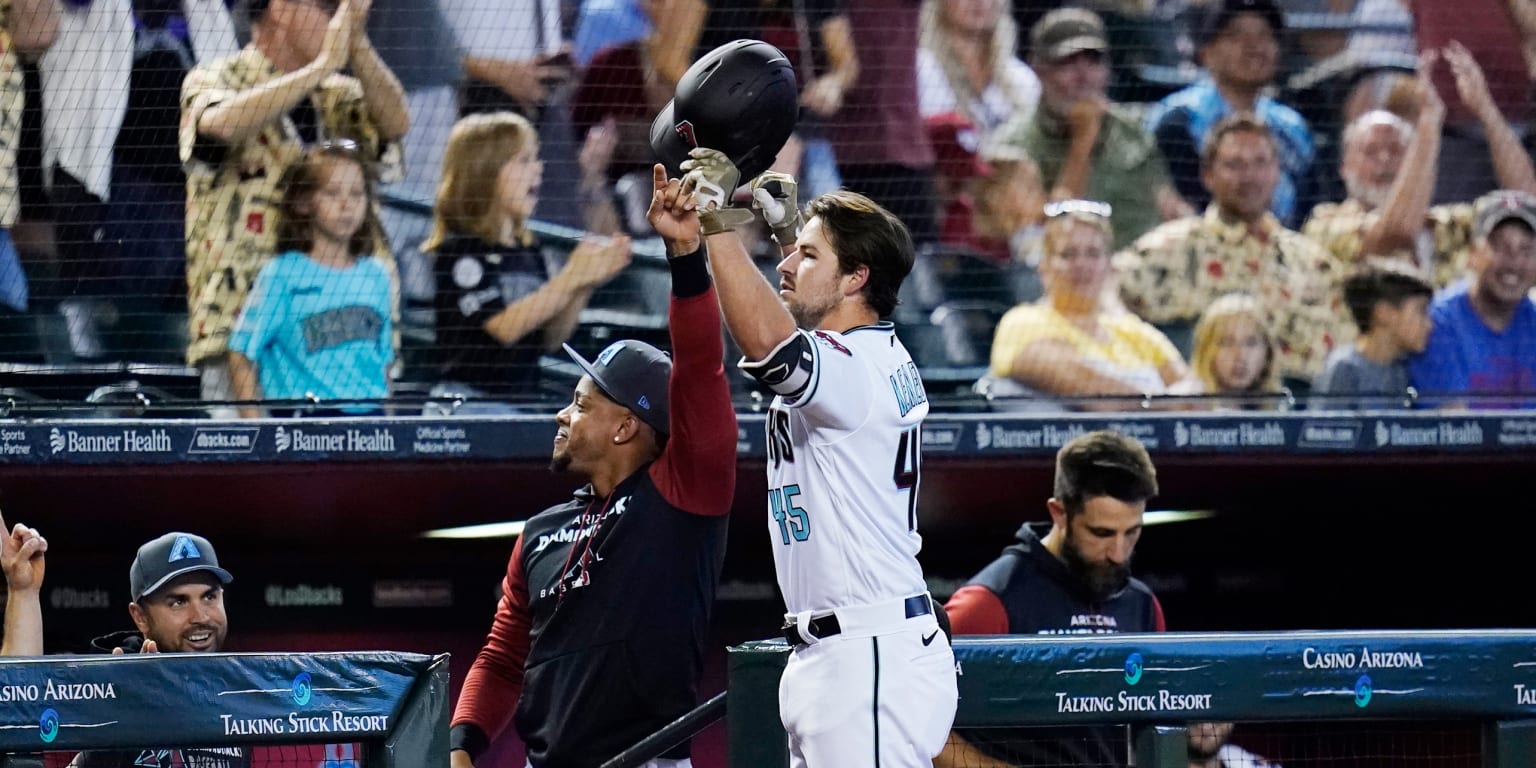 Millville's Buddy Kennedy singles in MLB debut with Arizona