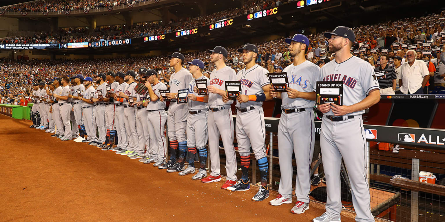 MLB, Stand Up To Cancer join at ASG