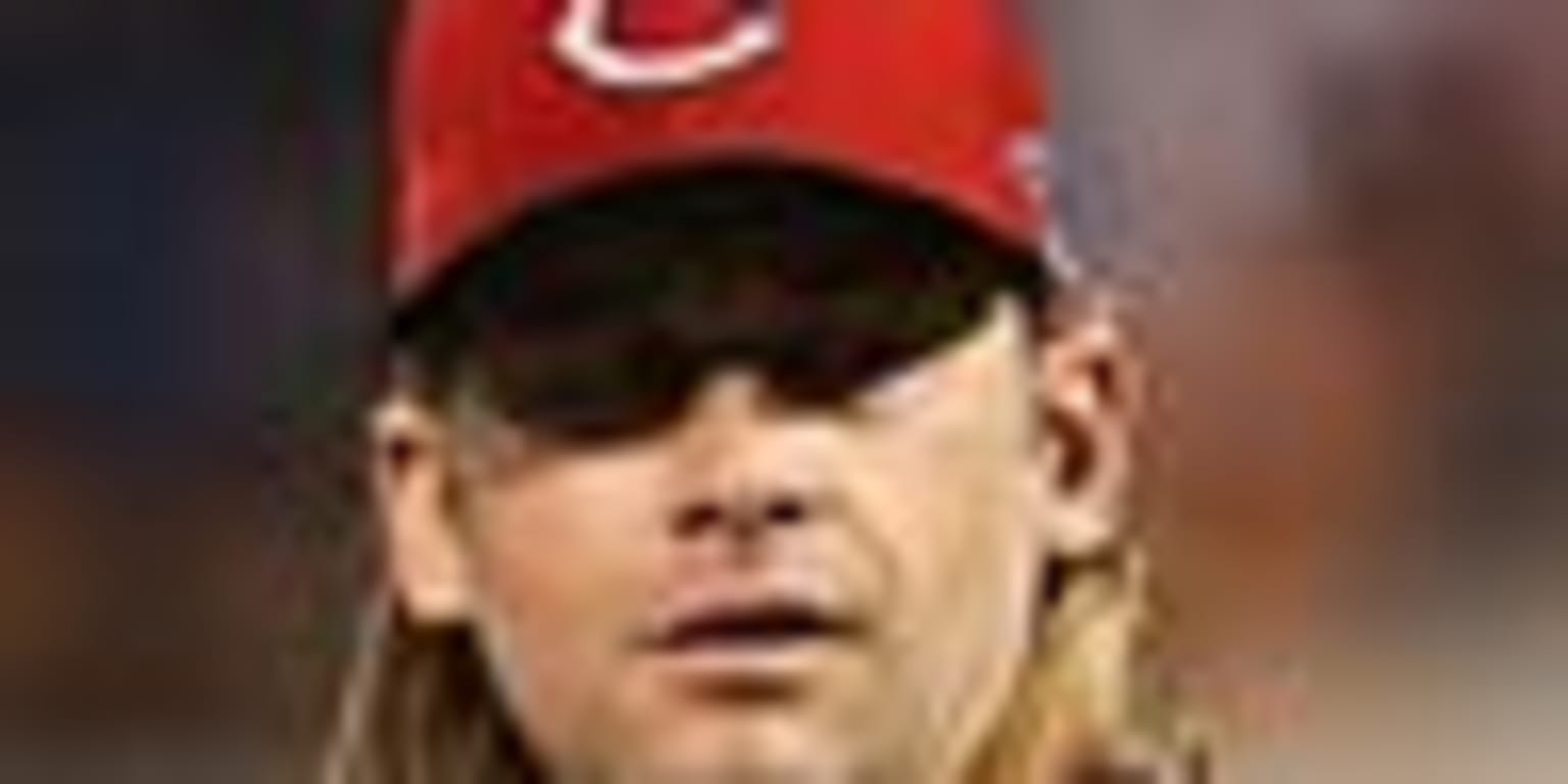 Ten Teammates in a Hat: Bronson Arroyo - The Athletic