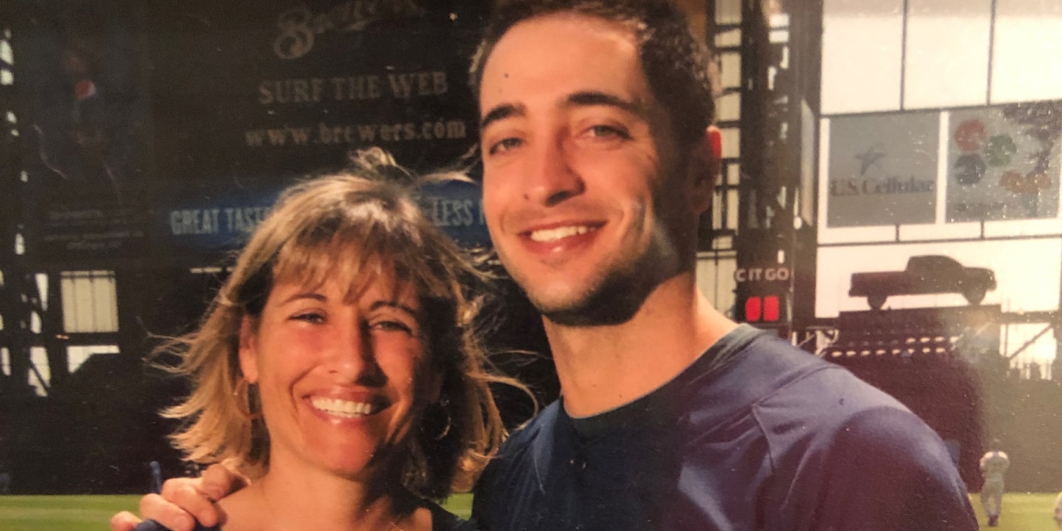 Ryan Braun's unique bond with his mom