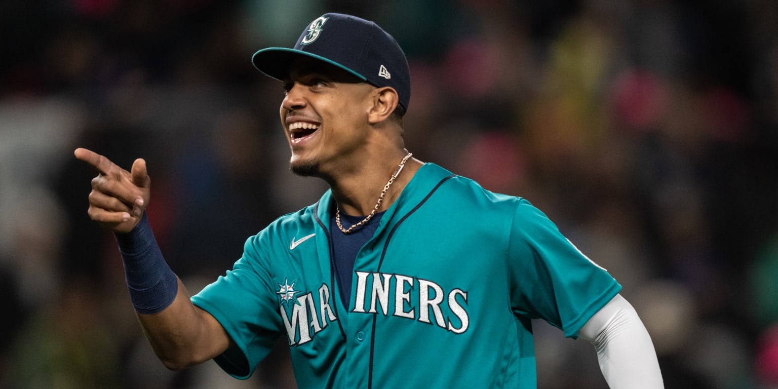 Chris Flexen lands on his feet with Rockies after getting waived